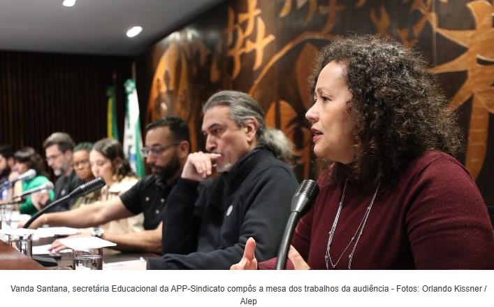 “IA jamais substituirá professores”, afirma dirigente durante audiência sobre tecnologia na educação